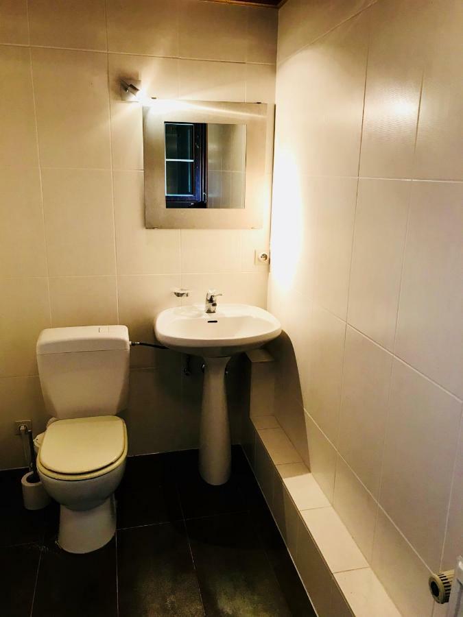 Apartamento La Ferme des Roses Tournai Exterior foto